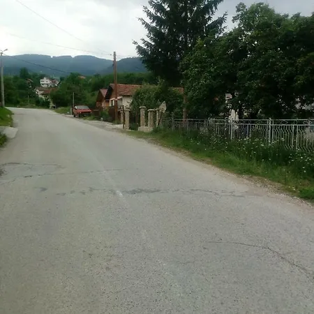 Lugi San *