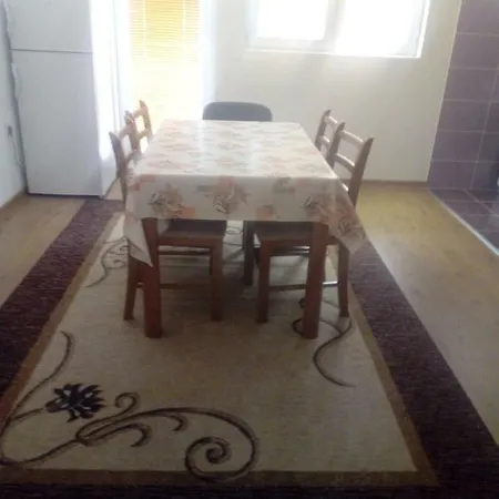 Lugi San Apartamento